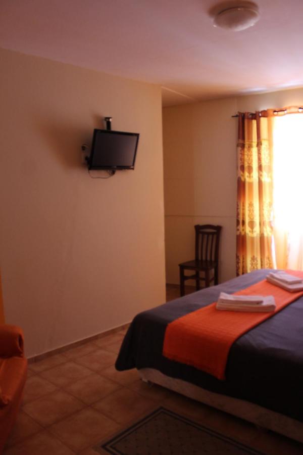 Sao Jose Guesthouse Понта-Делгада Екстер'єр фото